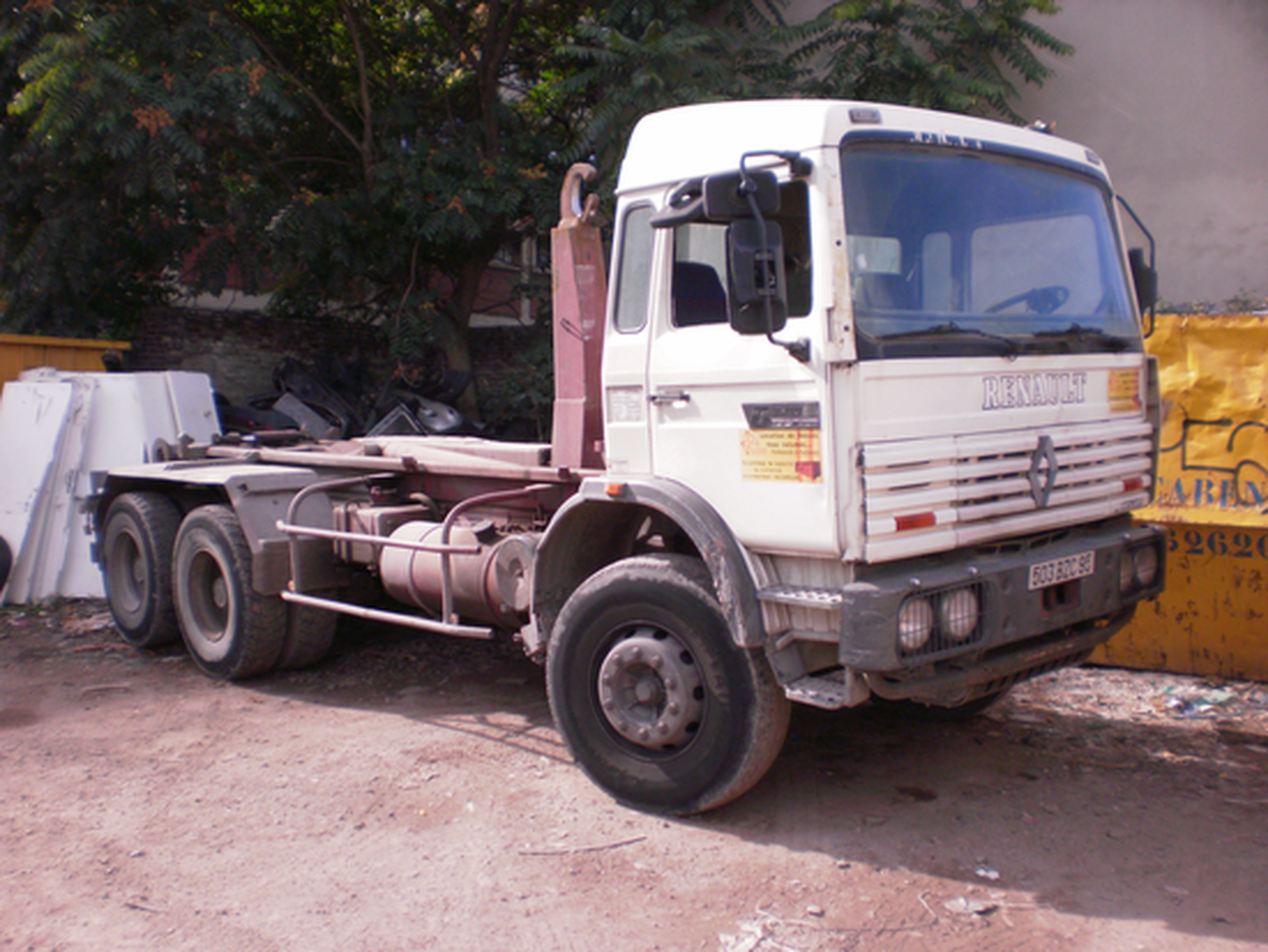   (CAMION)